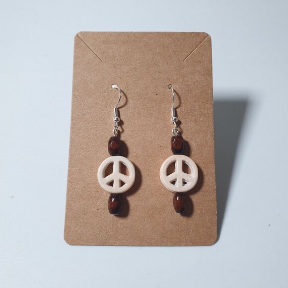 Handmade By Donovan White Peace Earrings Boho Bead Dangle Artisan Beach Core 70s - Picture 2 of 3